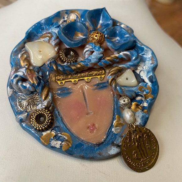 Hand-Made Jeweled Blue Lady Pin - w/ Gold - Picture 11 of 15